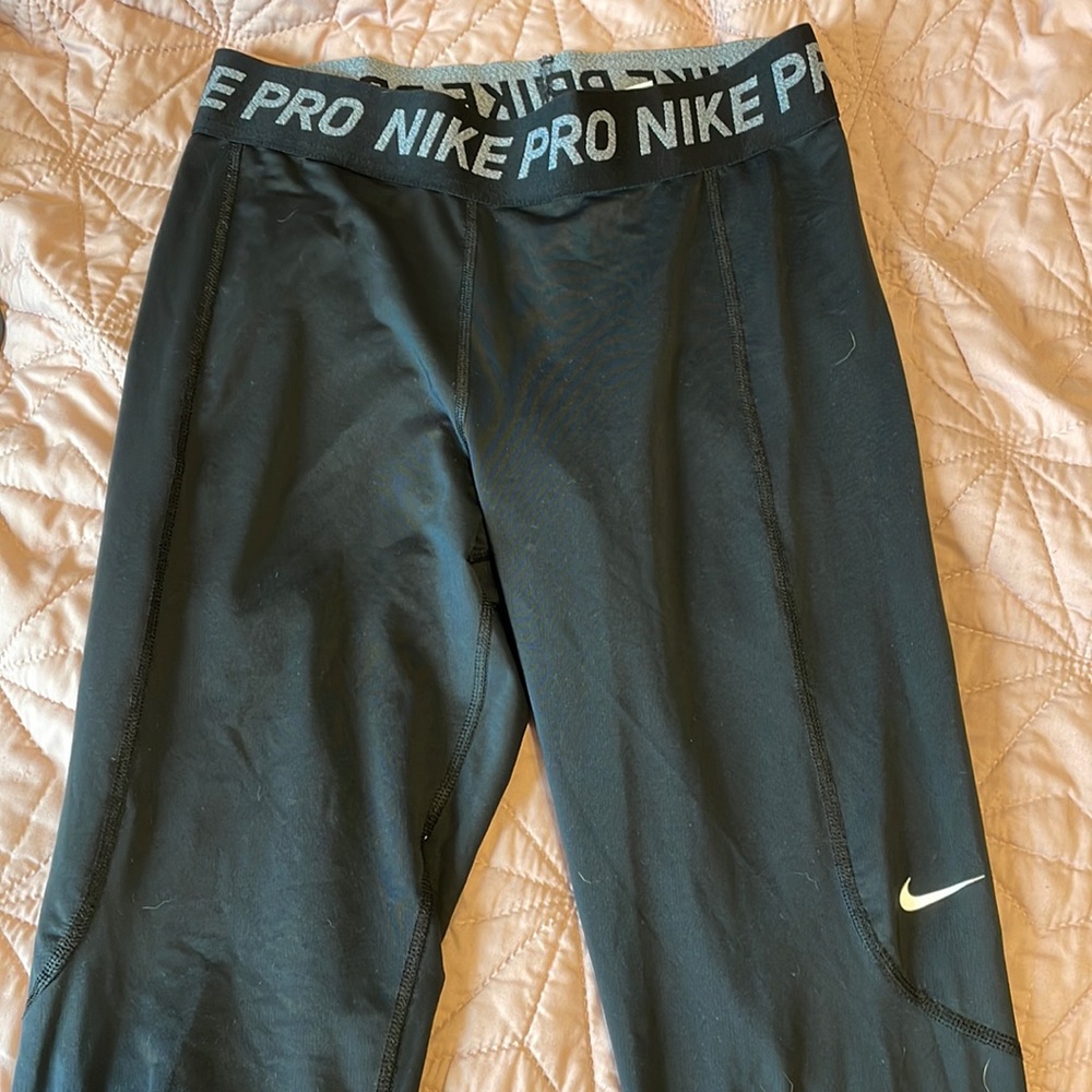Womans nike leggings